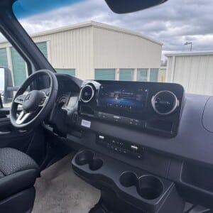 Cab Chassis – various model years <1,000 miles