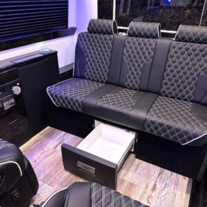Deluxe Series – 2023 Black/Black