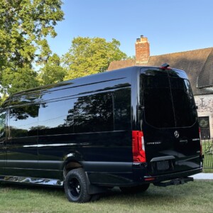 Deluxe Series – 2023 Black/Black