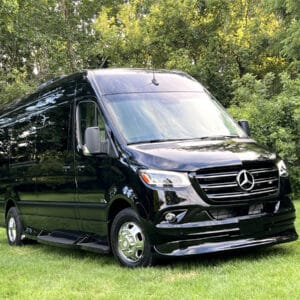 Deluxe Series – 2024 Black/Beige