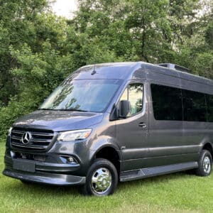 Deluxe Series – 2023 Gray/Tan