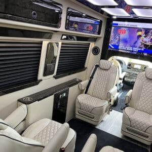 Deluxe Series – 2023 White/Beige