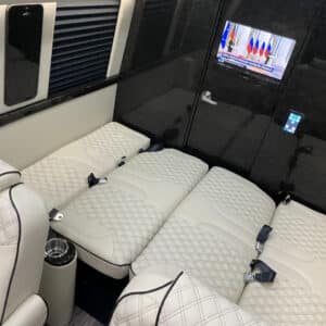 Deluxe Series – 2023 White/Beige