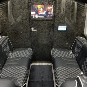 Deluxe Series – 2025 Black/Black 144 AWD