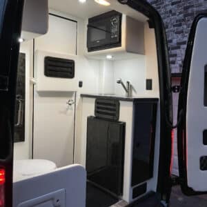 Deluxe Series – 2025 Black/Black 144 AWD