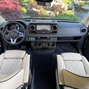 Deluxe Series – Grey/Beige 144 AWD