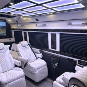 Deluxe Series – 2024 Black/White